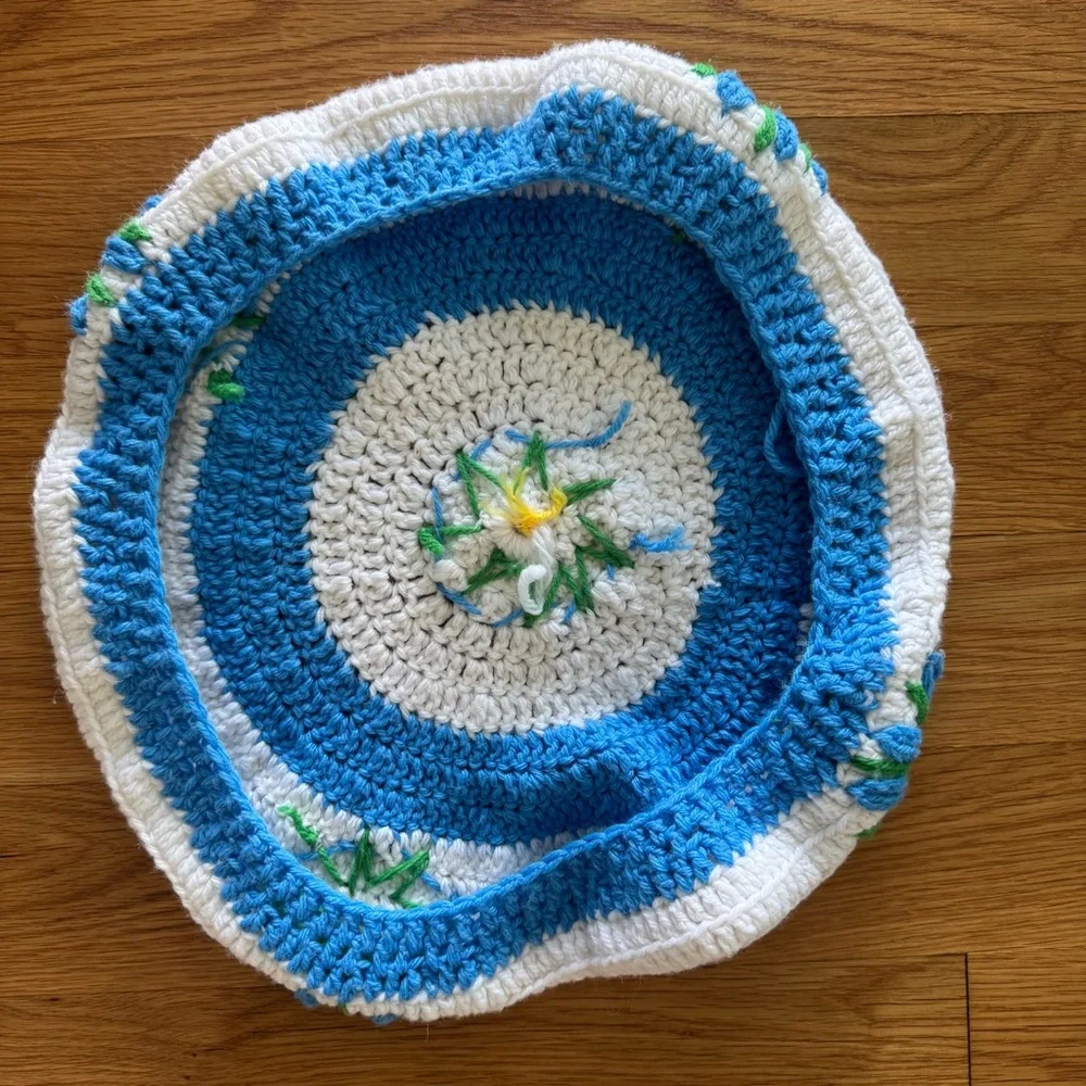 Vintage Hand-Crocheted Toilet Seat Cover Topper – Blue & White Floral